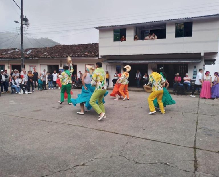 WhatsApp Image 2025-01-14 at 10.48.44 AM